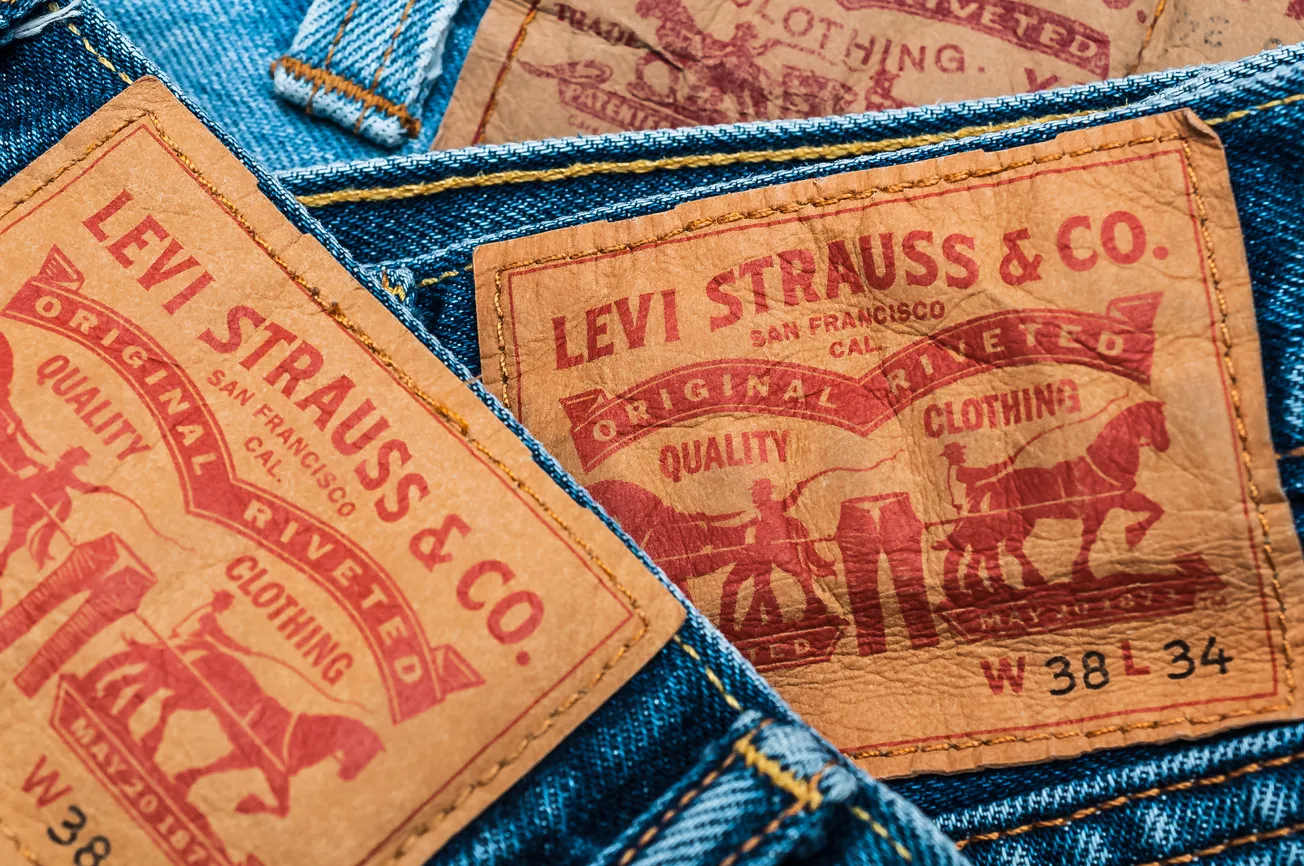 Read 'Levi Strauss Sets up for DTC Pivot'