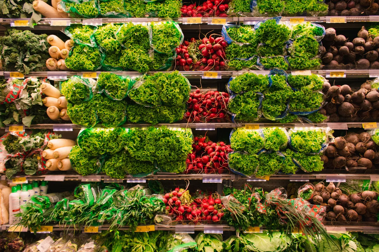 Read 'How AI Is Reshaping Grocery Shopping'